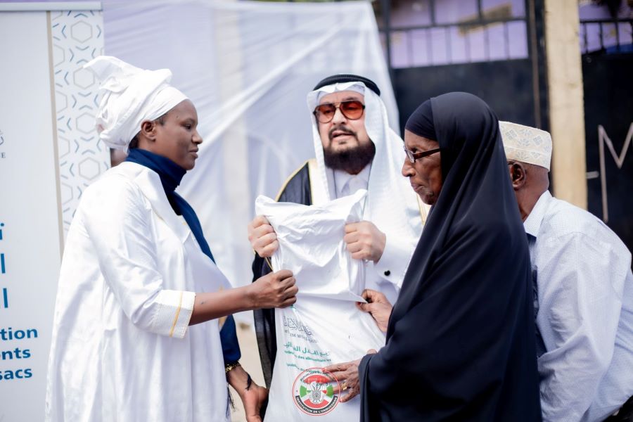 Visite Ligue Islamique Aide population OK